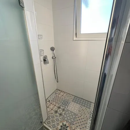Hill Apartament